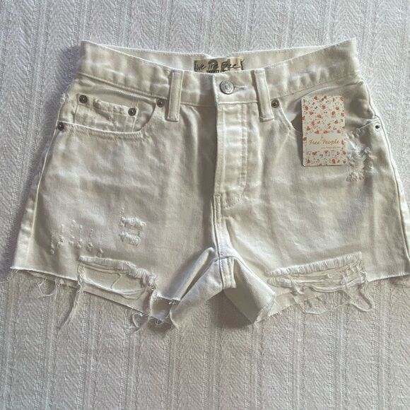 FREE PEOPLE WOMENS SIZE: 24 Sofia Shorts - Picture 1 of 10